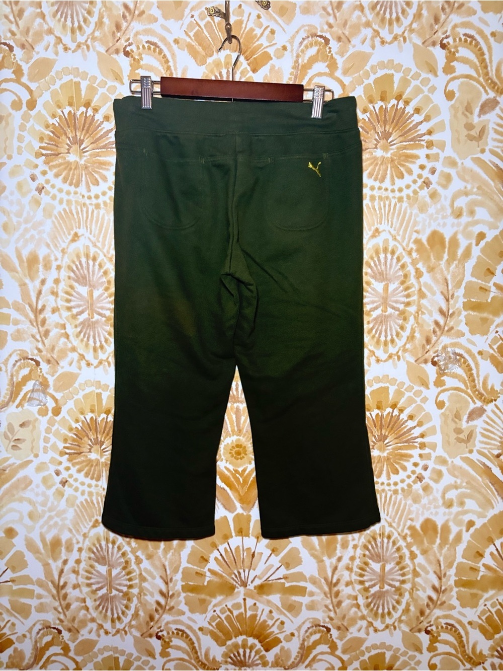 PUMA Women's Green Cropped Yoga Pants Drawstring Athletic Lounge Capri Athleisur - Picture 5 of 10
